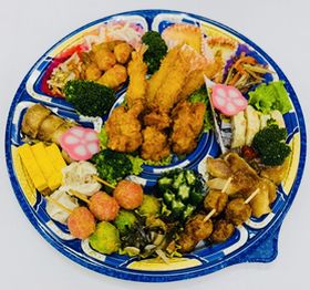 沖縄本島南部を中心に仕出し・会議弁当・イベント弁当・オードブルを提供している花華フーズです。花華オードブル 4,167円(税抜)　4,500円(税込)